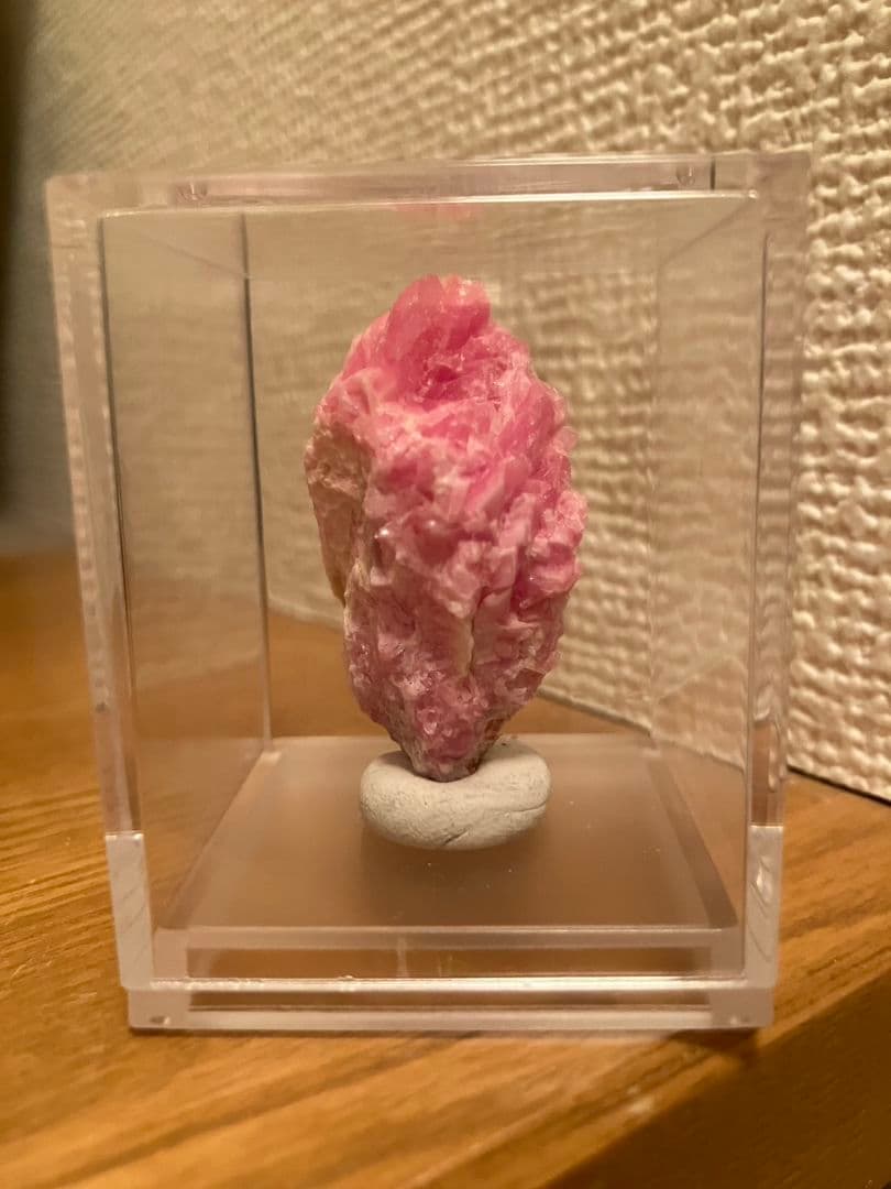 高品質、コレクションサイズ‼️北海道稲倉石鉱山産　ロードクロサイト原石