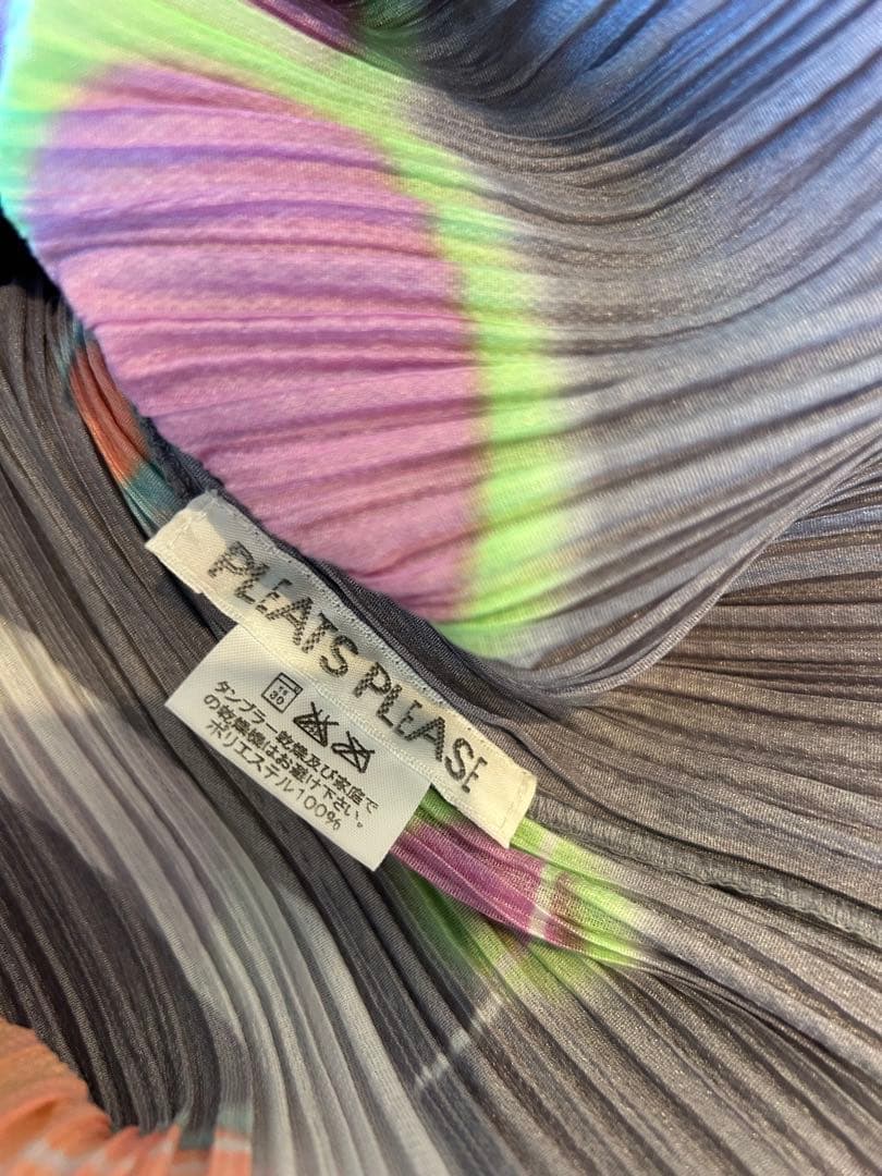 プリーツプリーズPLEATS PLEASEグラフィックプリントメッシュワンピース