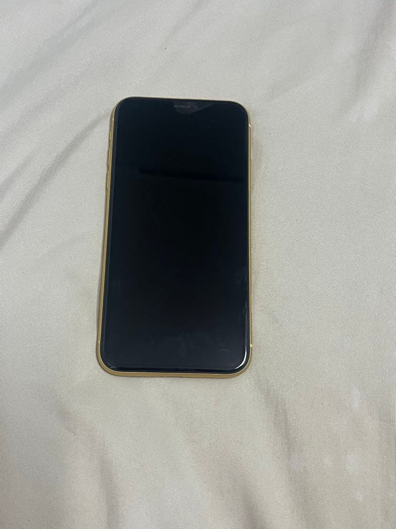 iPhone XR イエロー