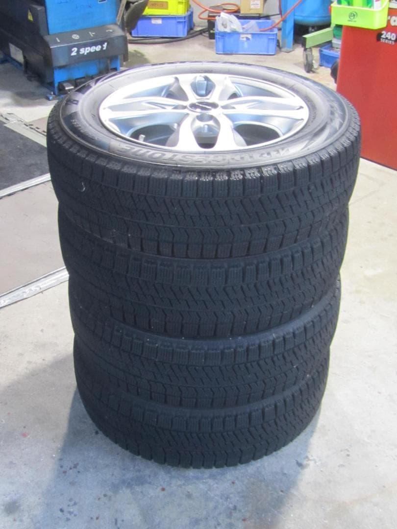 185/65R15　スタッドレス　ブリヂストンブリザック　フリードスパイクなど