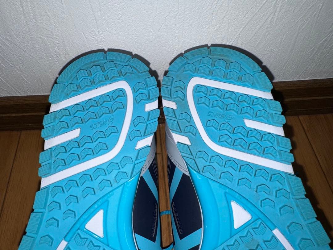 asics スノーターサー　26.5cm 雪道用ランニングシューズ