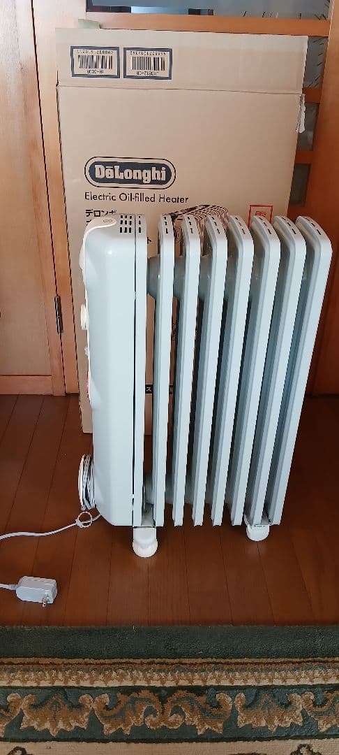 DeLonghi オイルヒーター JR-301 ホワイト