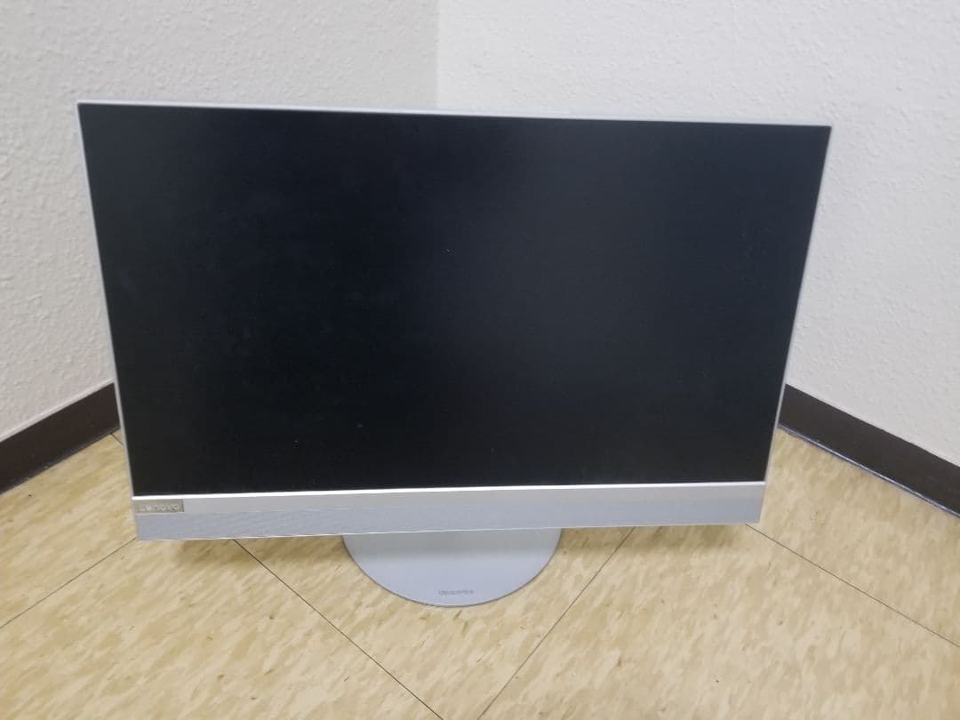 Windowsデスクトップ ideacentre AIO 520 i5 8400T 8GB 1TB HDD