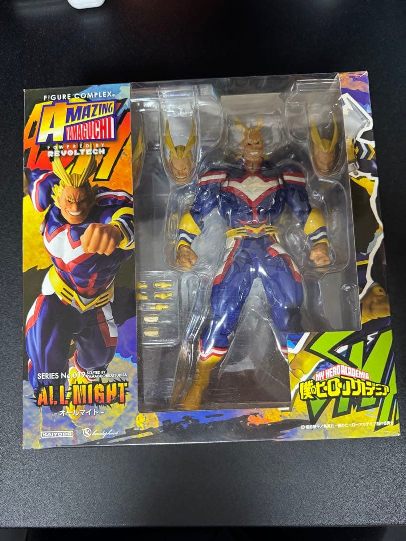 アメイジングヤマグチ　オールマイト　リボルテック　写真・説明要確認