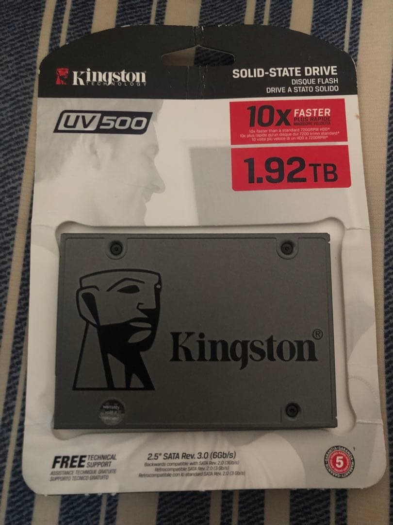 Kingston UV500 1.92TB SSD美品(健康状態正常99%)