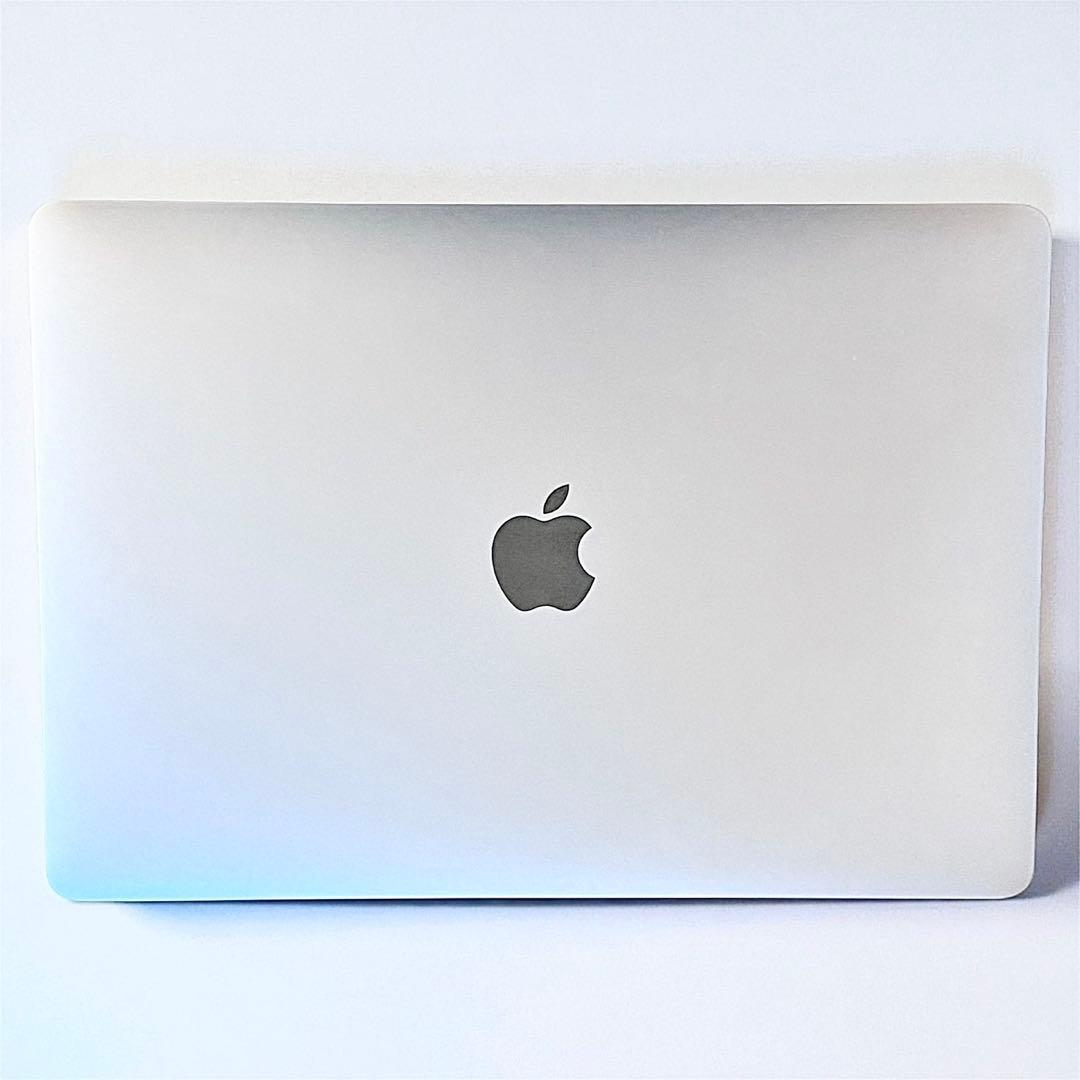 【MacBook】Pro2019箱付き・収納バッグ・保護フィルム・ハブ付き(中古