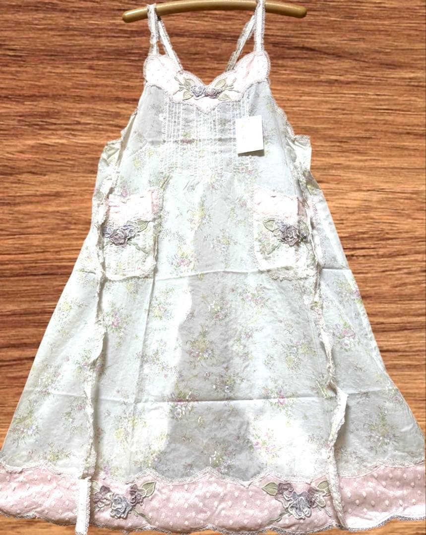 さえら Akiakane アキアカネ エプロン