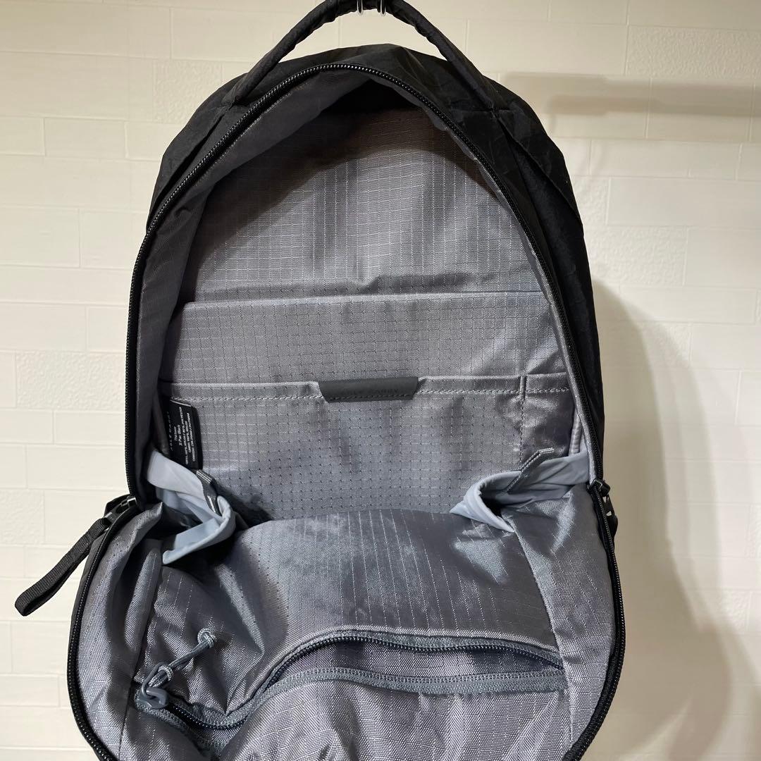 バッグ ABLE CARRY THIRTEEN DAYBAG13L X-PAC