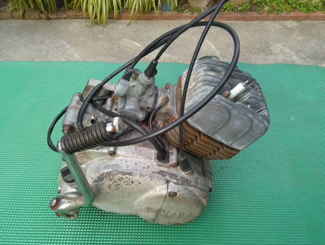 ヤマハRD50エンジン