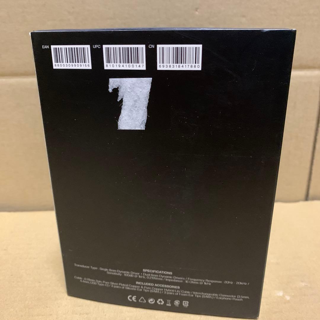 ACTIVO VOLCANO Black 有線イヤホン