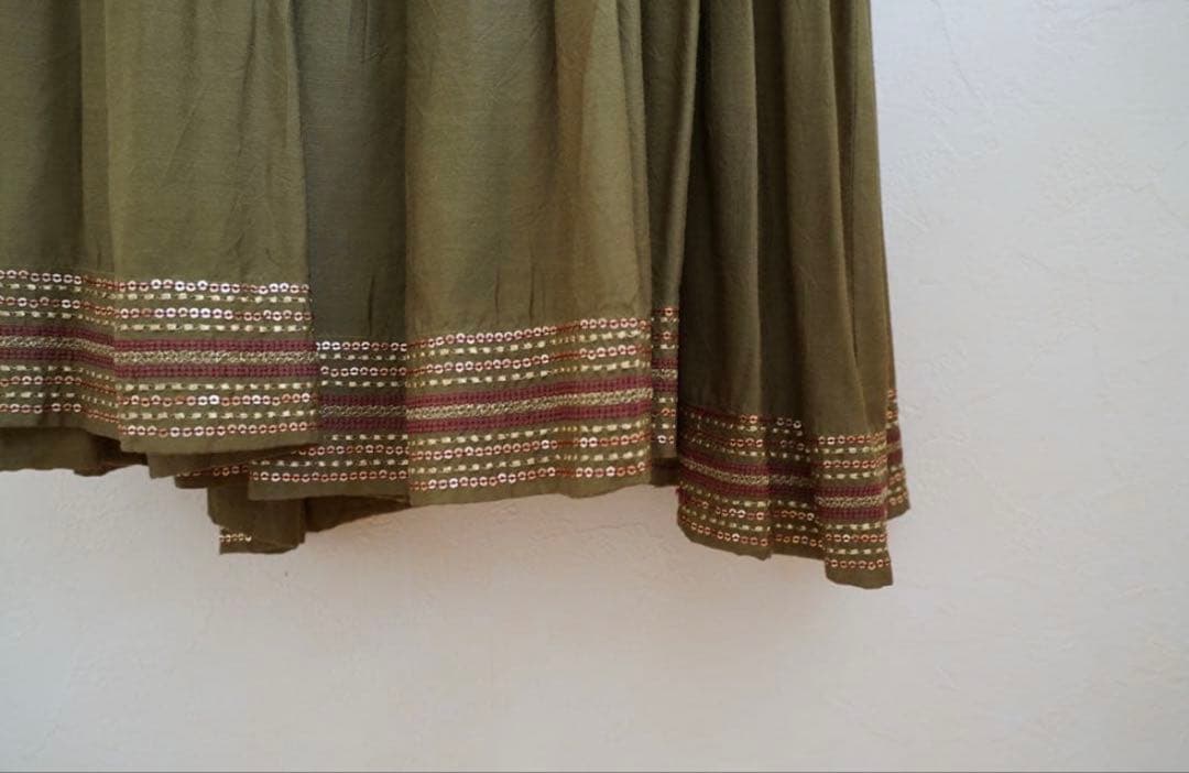 ハグオーワーボヘミアン刺繍ティアー ドドレス