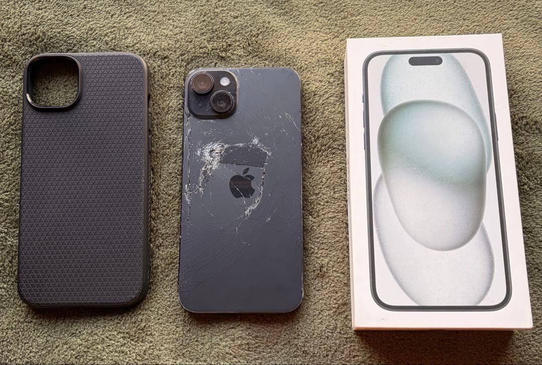 iPhone 15 plus 256gb ブラック ジャンク品