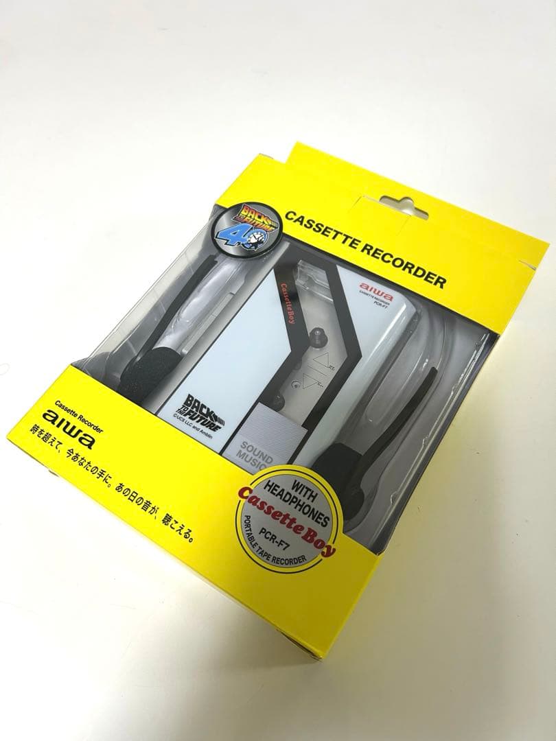 【新品】バックトゥザフューチャー　ポータブルカセットプレーヤー　ドンキ　コラボ