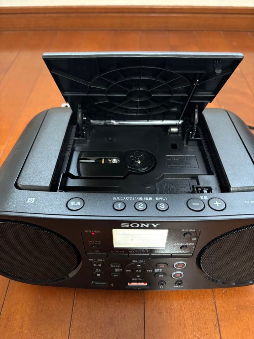 SONY パーソナルオーディオシステム　ZS-RS81BT