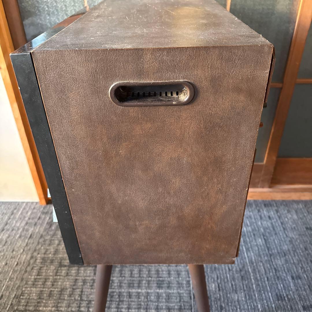 白黒テレビ　ブラウン管テレビ　ヴィンテージ