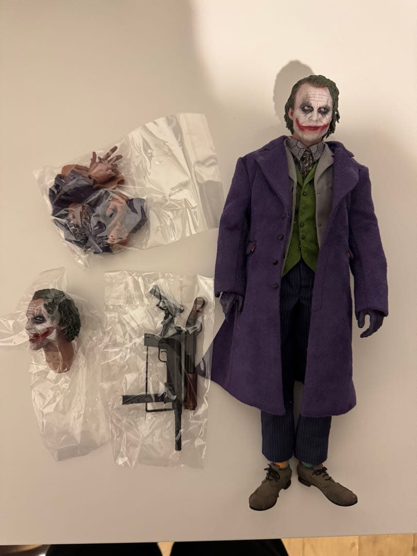 ダークナイト ジョーカー 2.0 フィギュア　ムービー・マスターピース