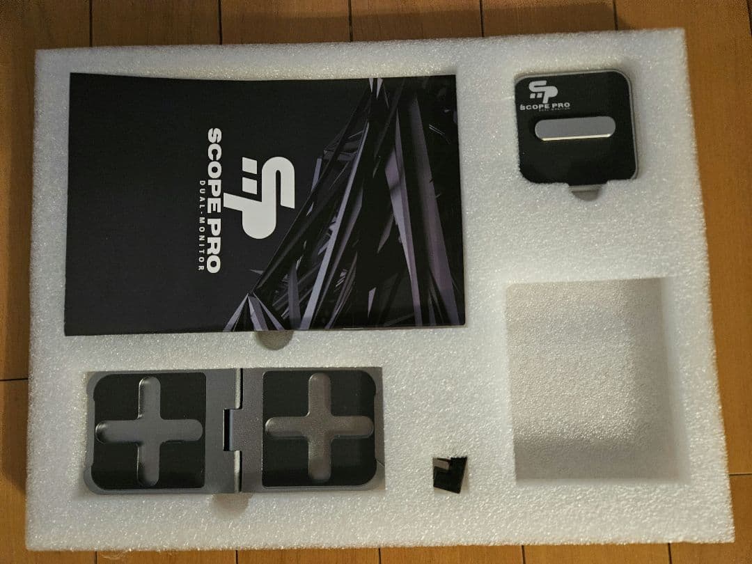 【超希少】極薄超軽量モバイルディスプレイ580g14.0インチPC本体に取り付け