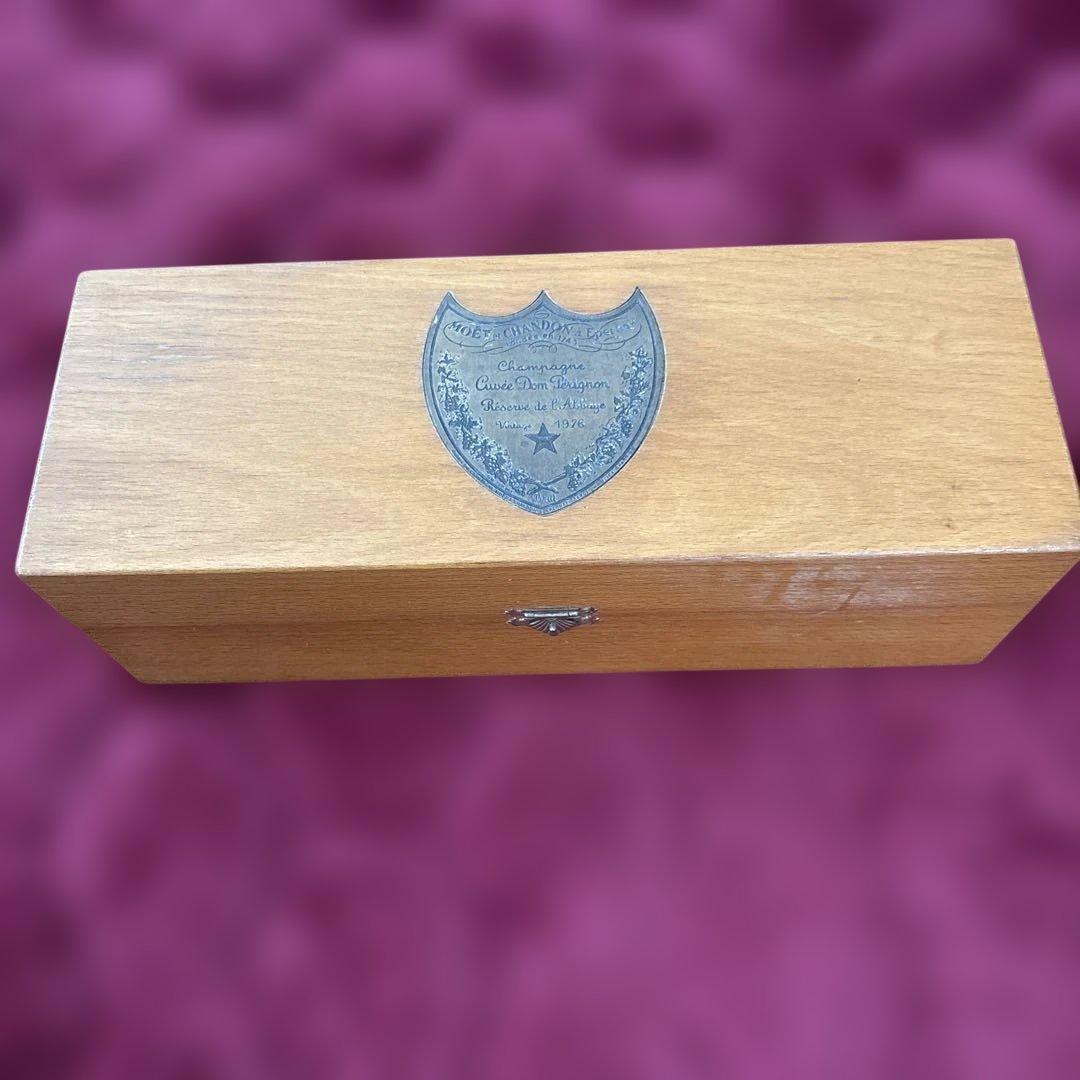 Dom Pérignon Réserve de l'Abbaye 1976年　箱