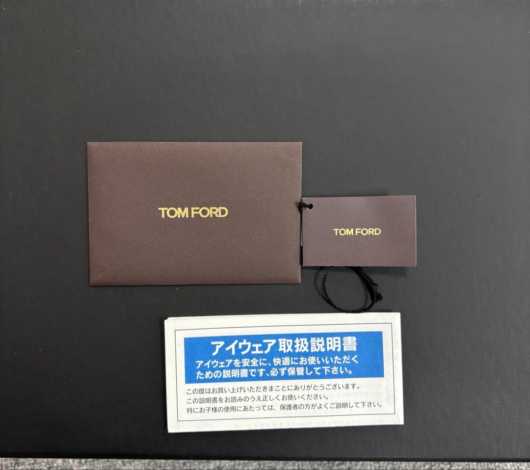 トムフォードサングラス　ベッコウ柄