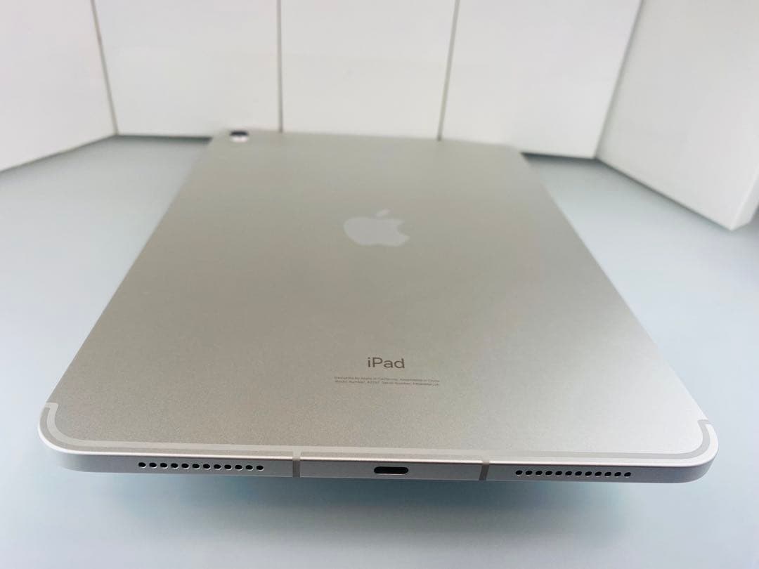 iPad 第10世代 64GBシルバーCellular Apple SIMフリー