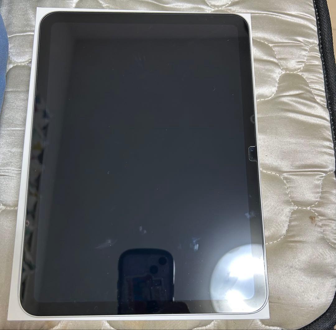 【極美品】iPad 第11世代 Wi-Fi 128GB シルバー　A16