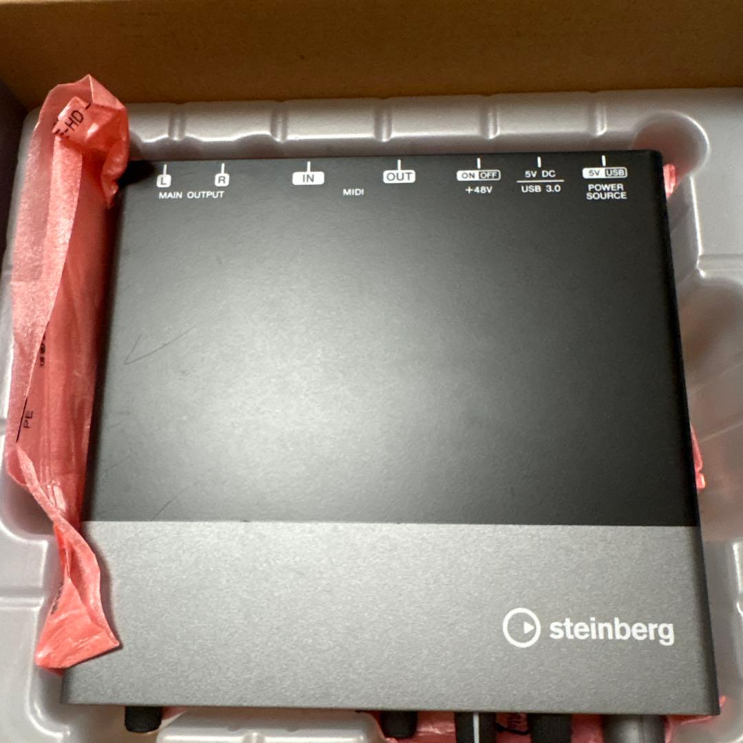 DTM・DAW COMPATIBLE UR22C