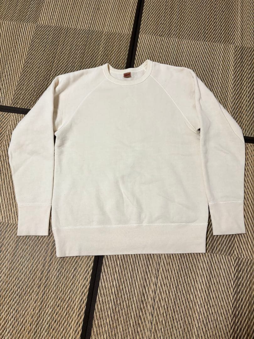 デラックスウェア　ホワイト スウェット トレーナー