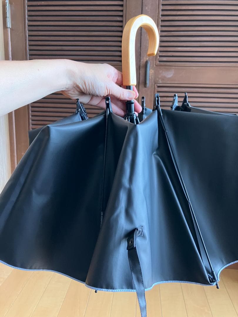 日傘　サンバリア100　2段折り