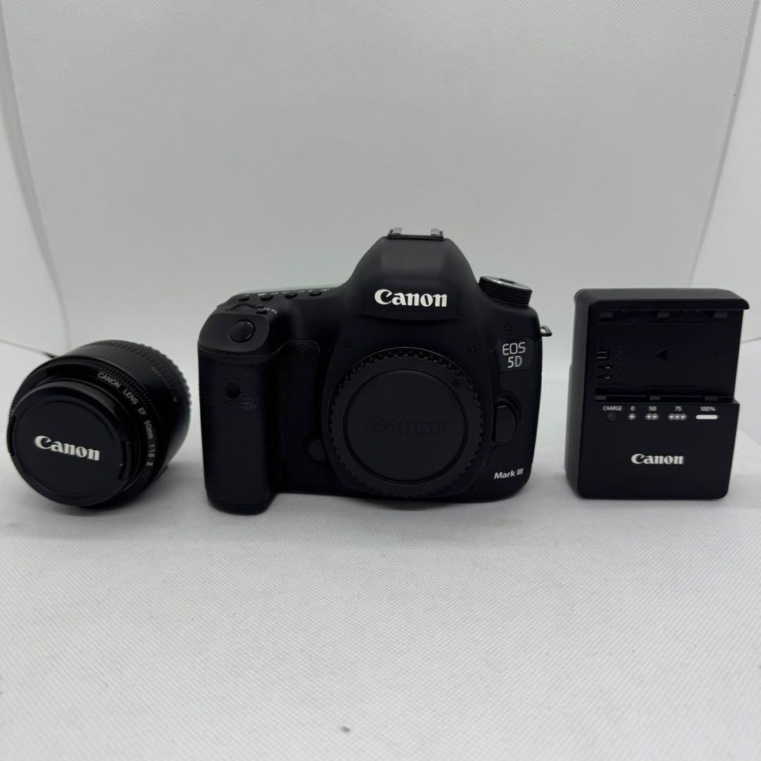 Canon EOS 5D Mark III 本体+レンズ+充電器