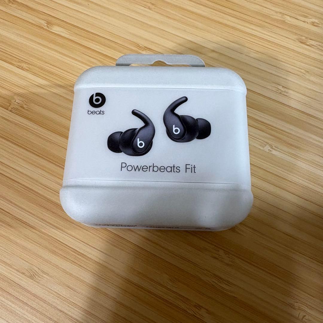 新品 POWERBEATS FIT グレイ ANC 2025/10発売