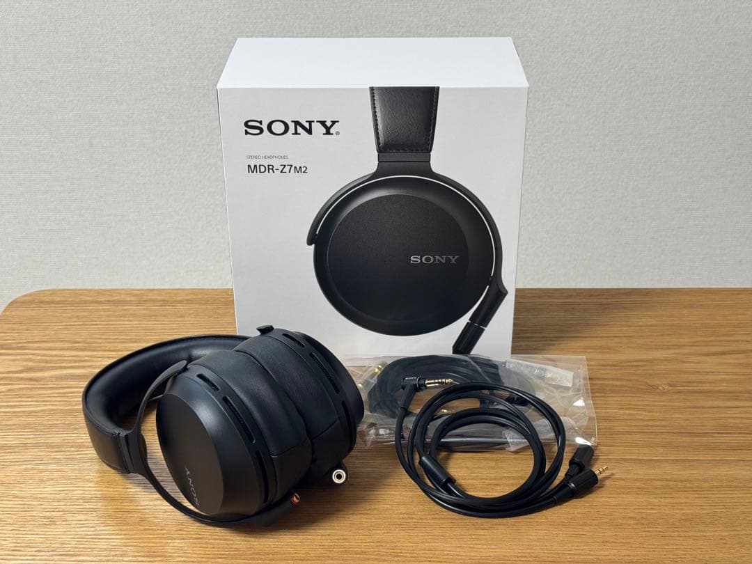 【美品】SONY MDR-Z7M2 ブラック 有線ヘッドホン