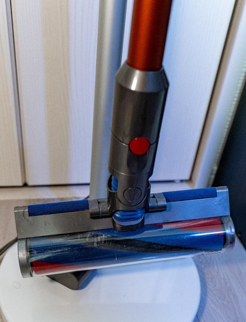 Dyson　SV18 Digital Slim Fluffy+　おまけ付き