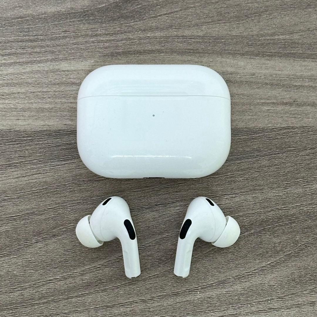 抹*茶様 【中古】AirPods Pro 2 Lightning 本体 充電ケー