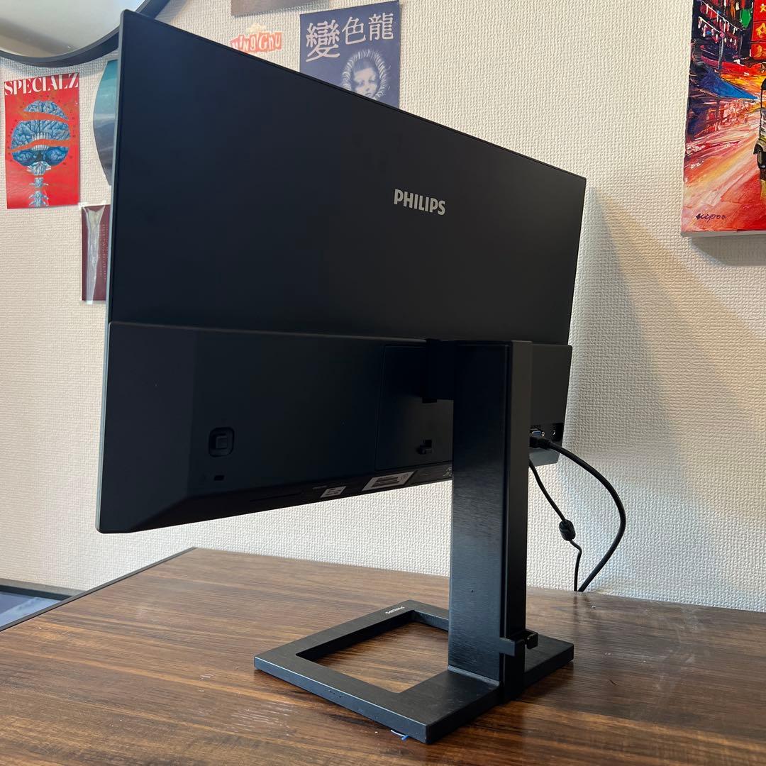 フィリップス　24インチ　モニター