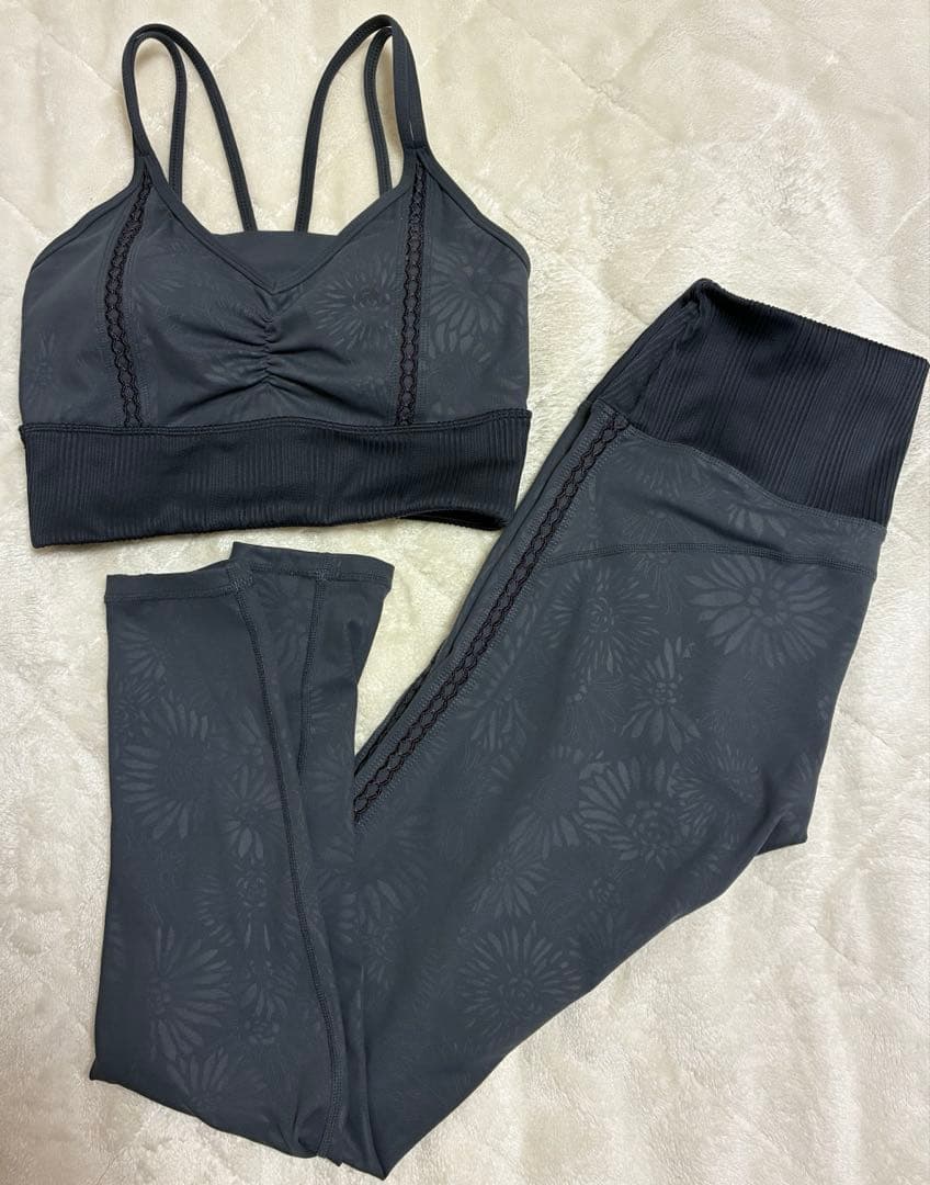 SUKALA ヨガウェア　セットアップ