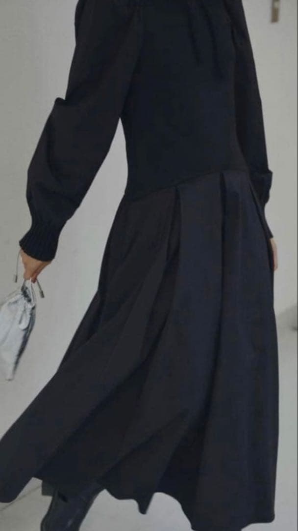 か*ず様 AMERI KNIT DOCKING VOLUME DRESS