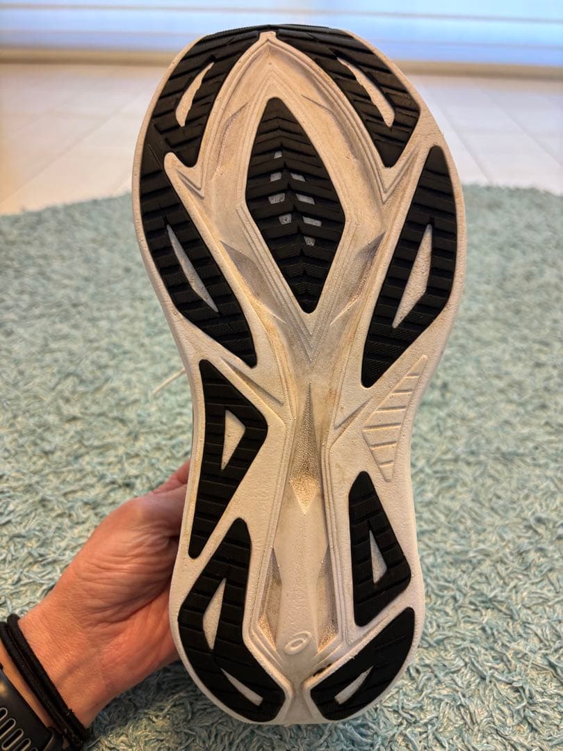 asicsアシックス スーパーブラスト2 25.5センチ