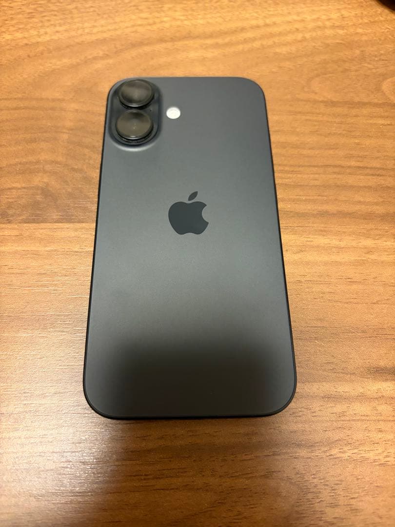 美品　Apple iPhone 16 BLACK 128GB 国内版SIMフリー
