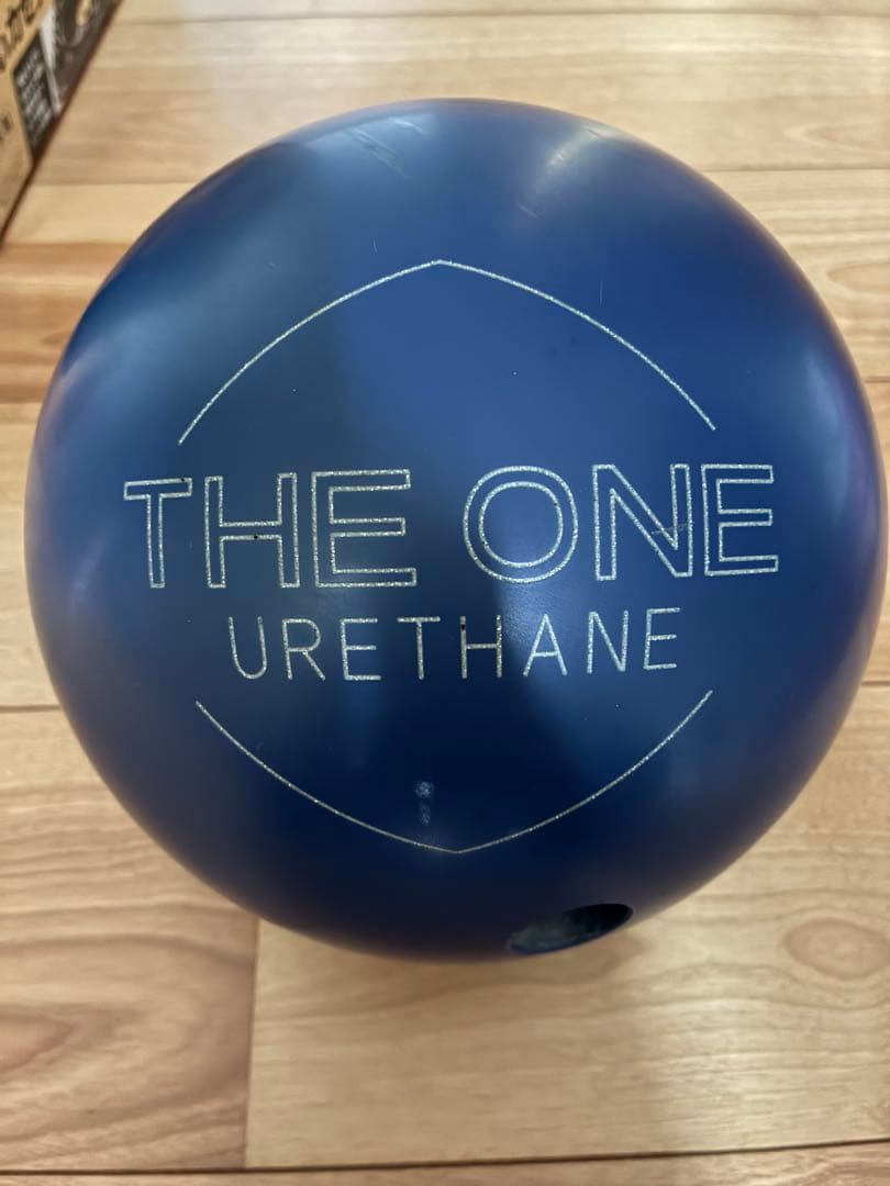 THE ONE URETHANE 78D ボウリングボール