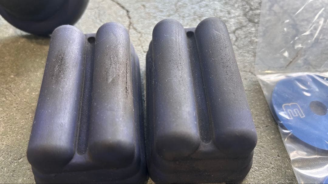 ハイエース200系　2wd 玄武　バンプ　リバンプ　セット