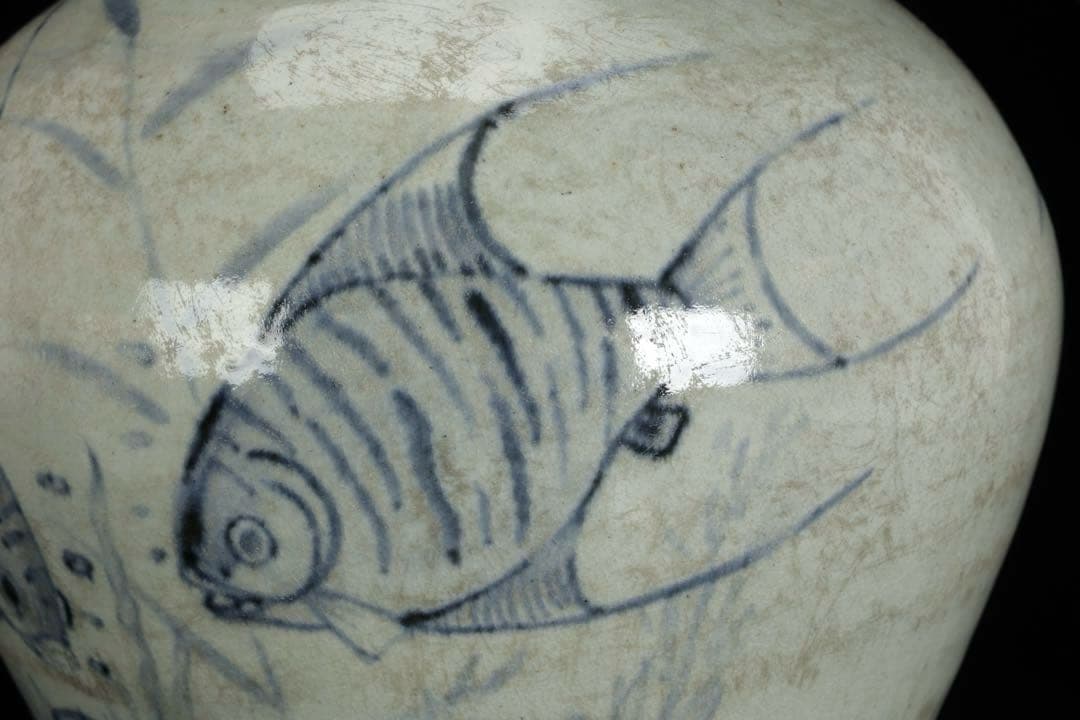 時代物 李朝 染付魚蟹海老文 壺 花瓶 箱付 白磁 青花 朝鮮古陶 唐物 骨董品