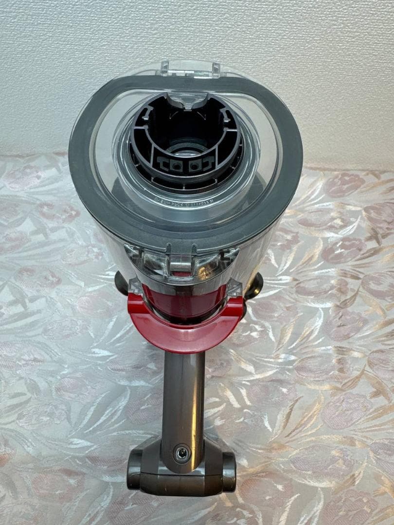 【分解洗浄済】43-ダイソン dyson v10 sv12 掃除機 作動品