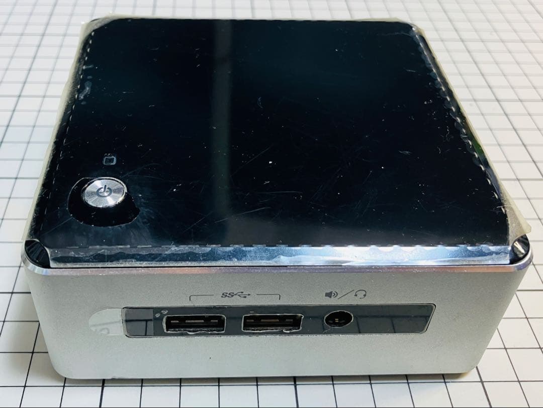 第5世代 インテルNUC キット NUC5i3RYH　変換ケーブル2本セット