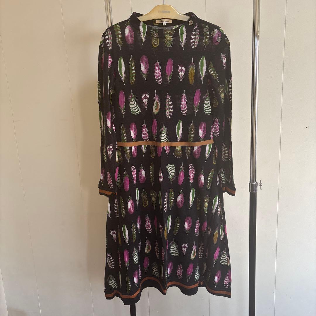 49AV.JUNKO SHIMADA フェザー柄ウール素材の長袖ワンピース