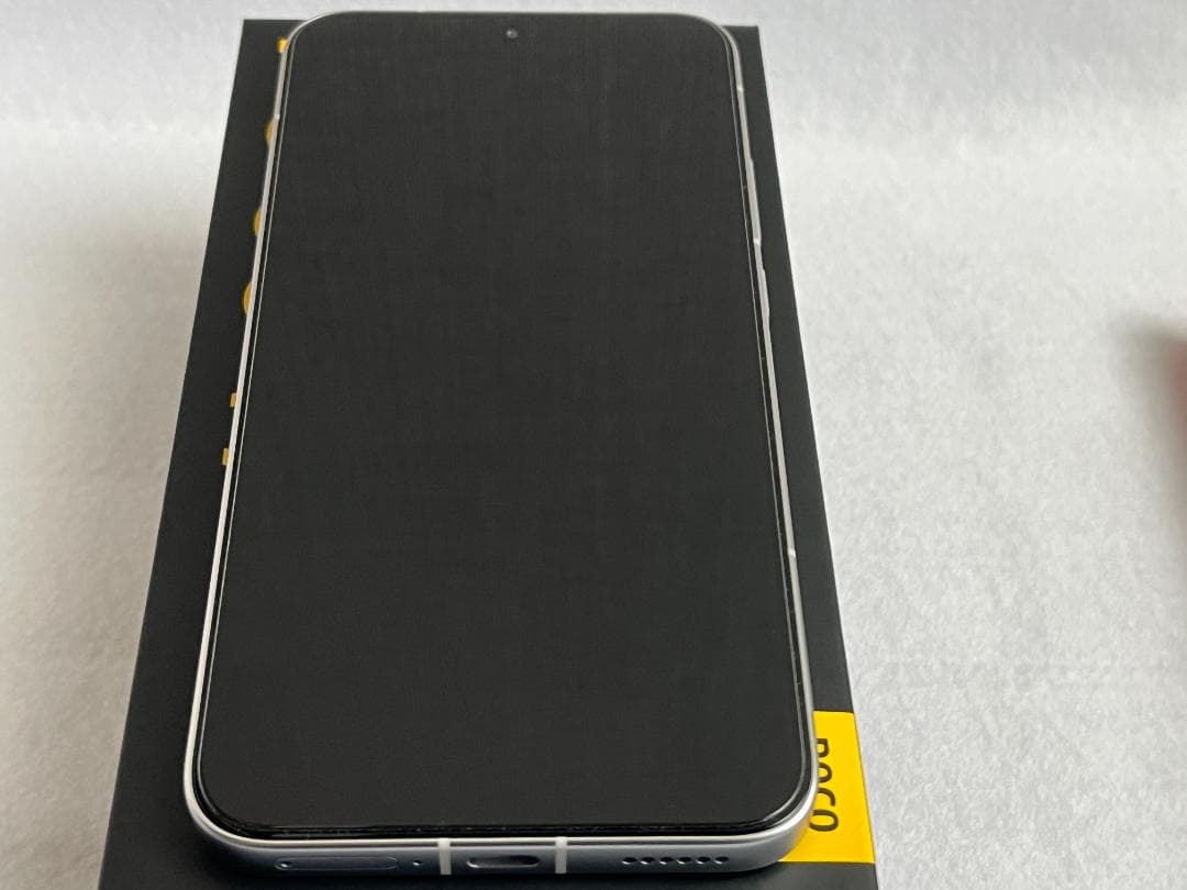 Xiaomi POCO F7 シルバー 12GB 256GB 極美品