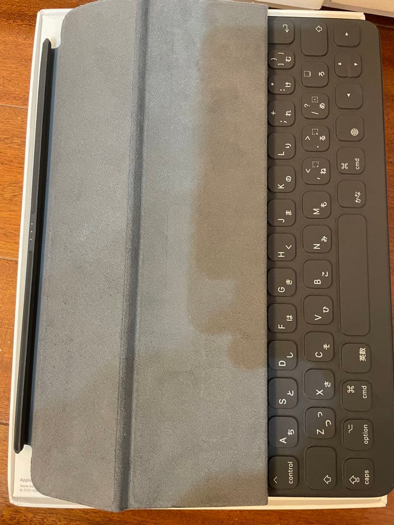 iPad 8世代　32GB Wi-Fiモデル+キーボード