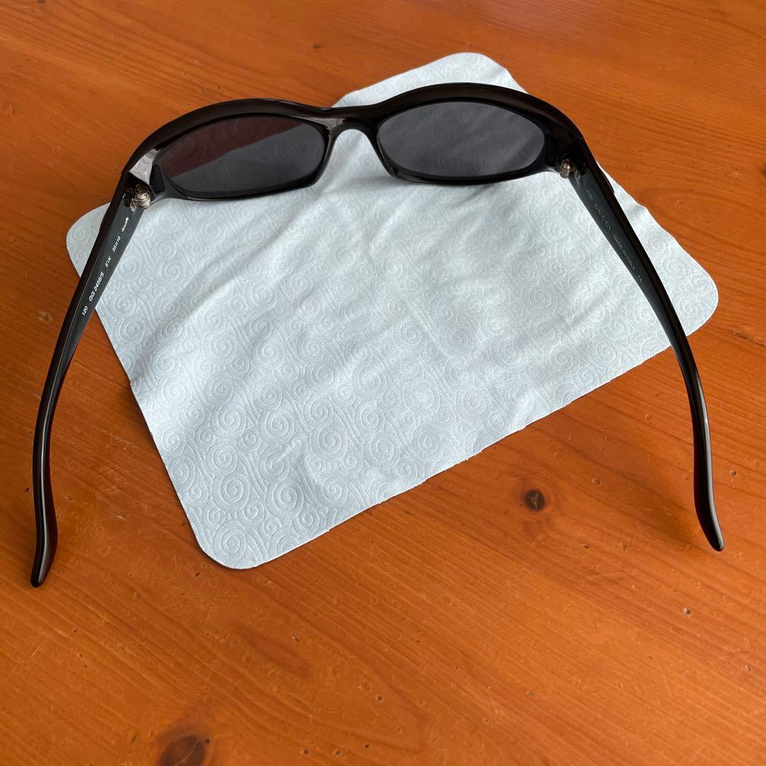 GUCCI GG 245/S ブラックサングラス