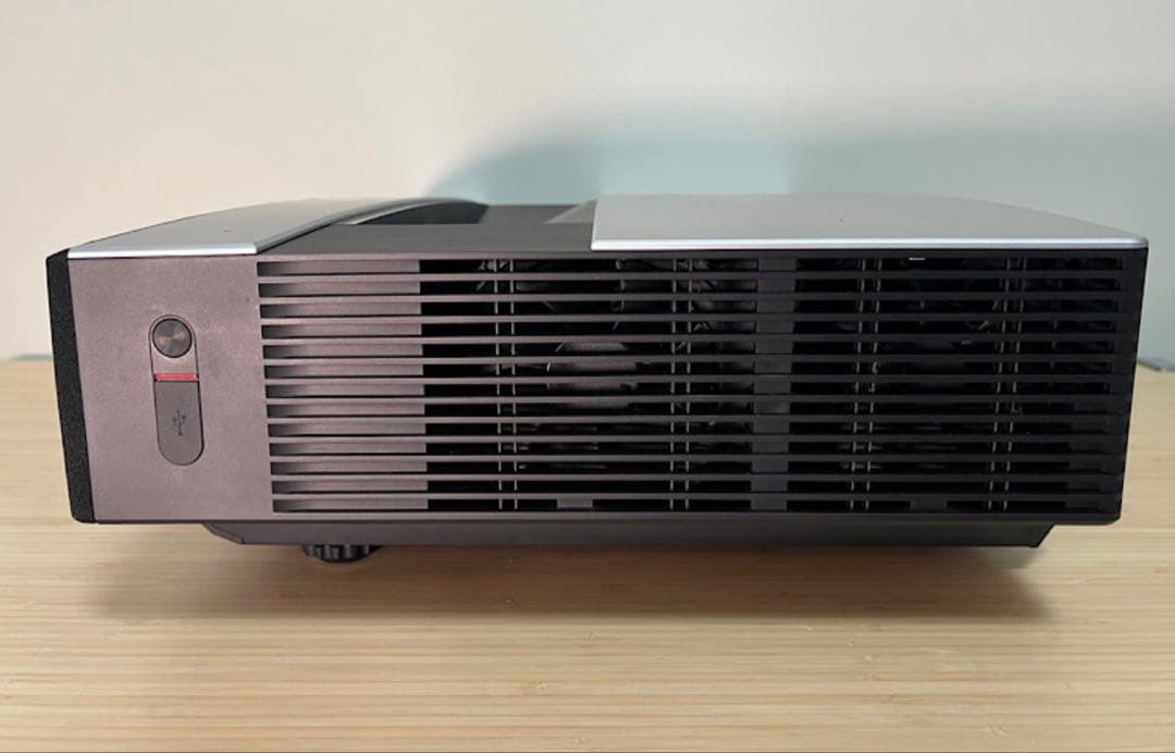 超短焦点 レーザー4Kプロジェクター XGIMI AURA 新品同様