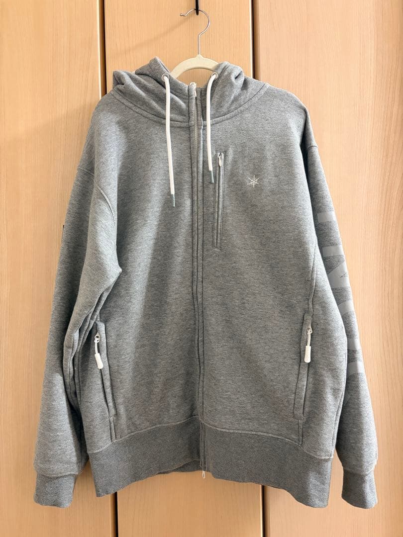 【美品】TNOC hokkaido グレージップ裏起毛パーカー Mサイズ