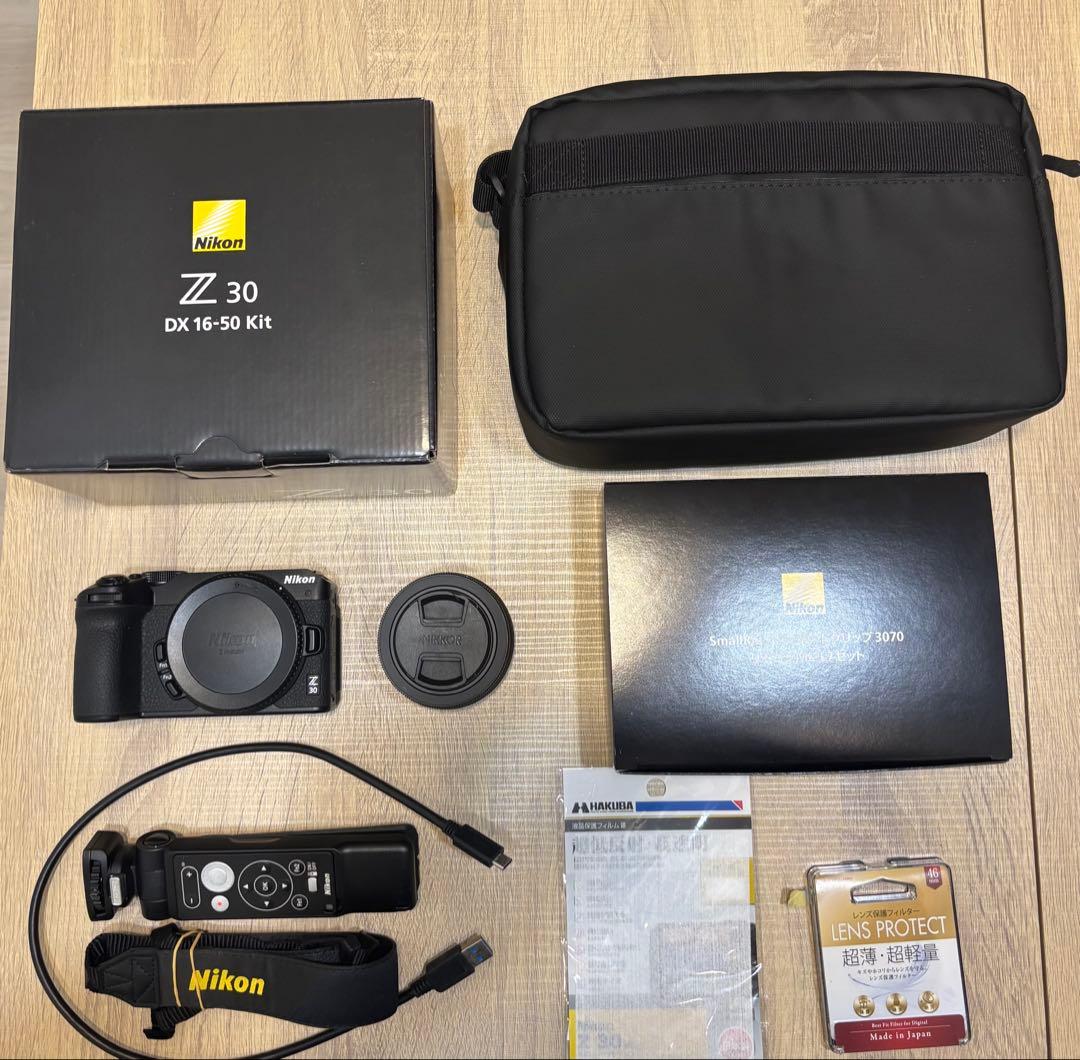 【極美品】Nikon Z30＋SmallRig＋SD128GB豪華Vlogセット